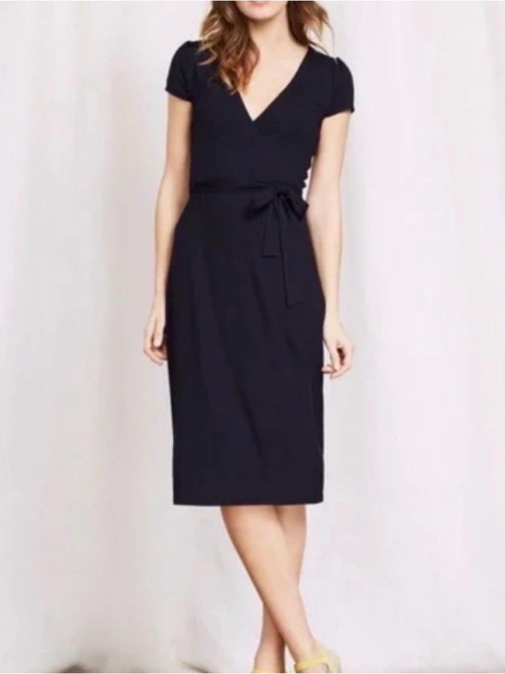 Boden Black Short Sleeve Stretch Jersey Wrap Midi Dress